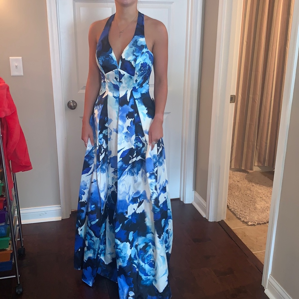 Super cute blue floral special occasion/prom dress